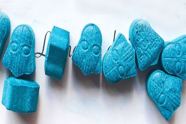 Blue-vaders-220mg-mdma Blue vaders 220mg mdma